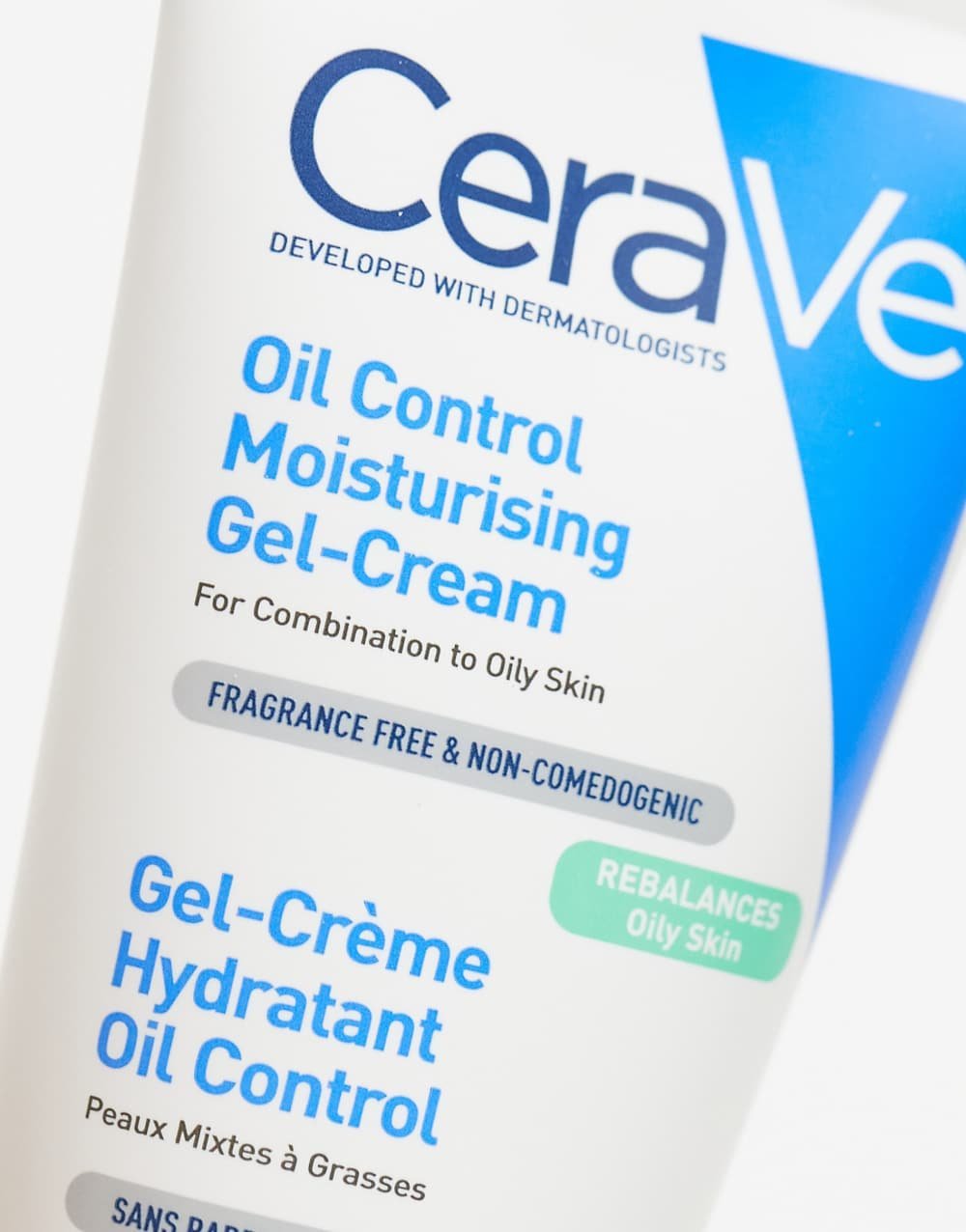 جل كريم مرطب Oil Control - 52 مل