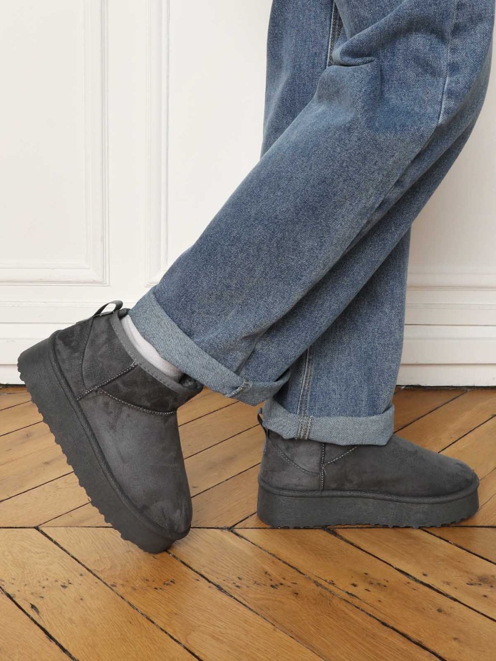Grey lined platform ankle boots