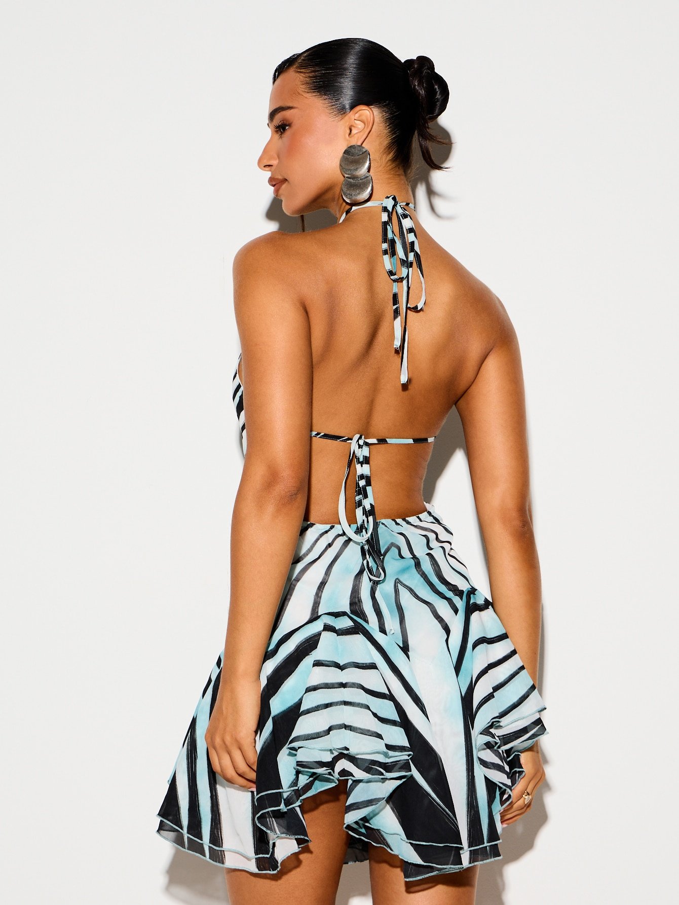 Robe 9sira col licou zébrée b volants