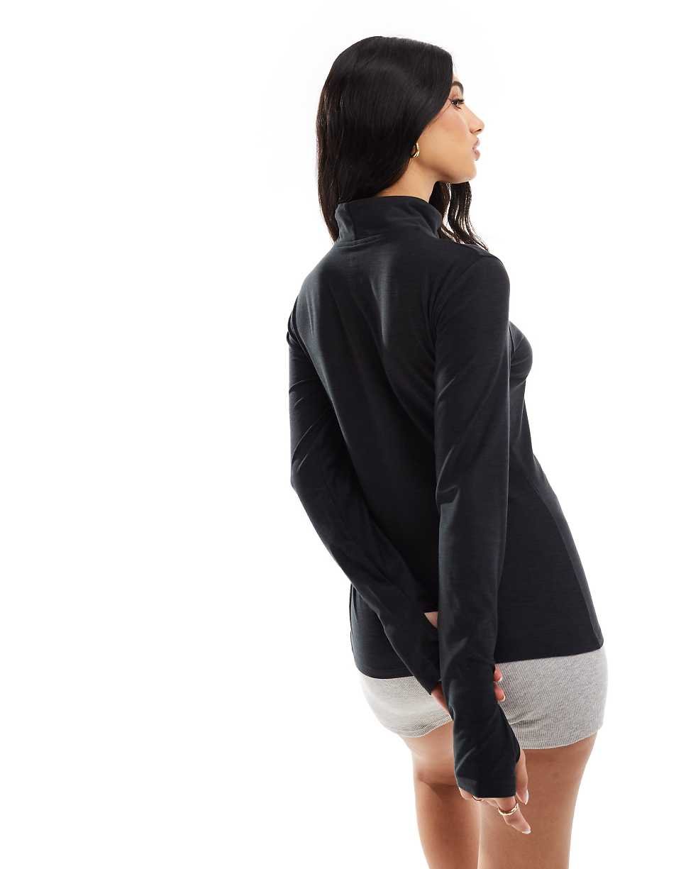 Zip-neck sweatshirt top - Black