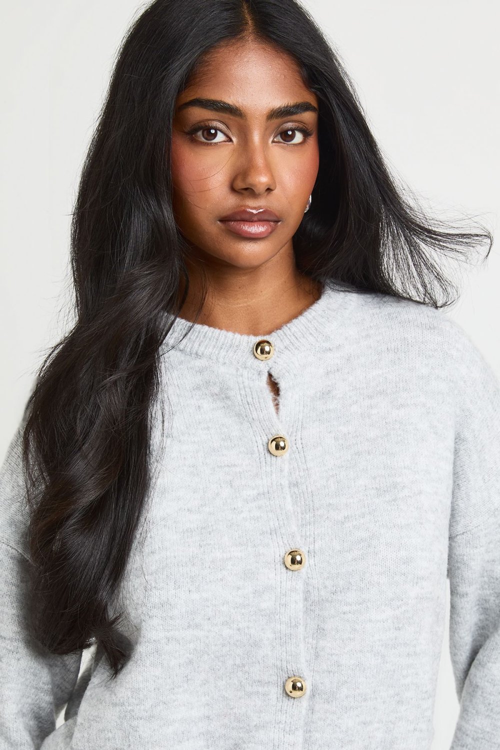 Cardigan gris b boutons dorés