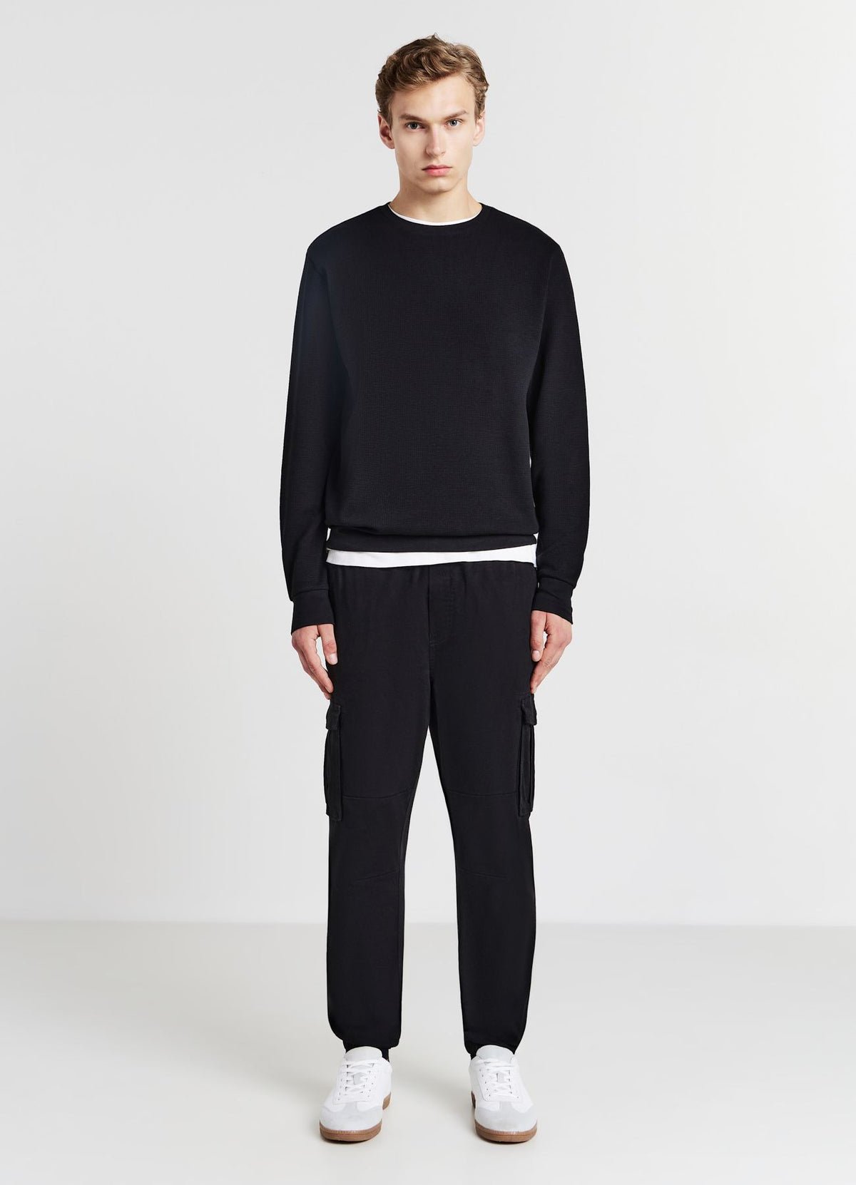 Sweat col rond en tissu texturé