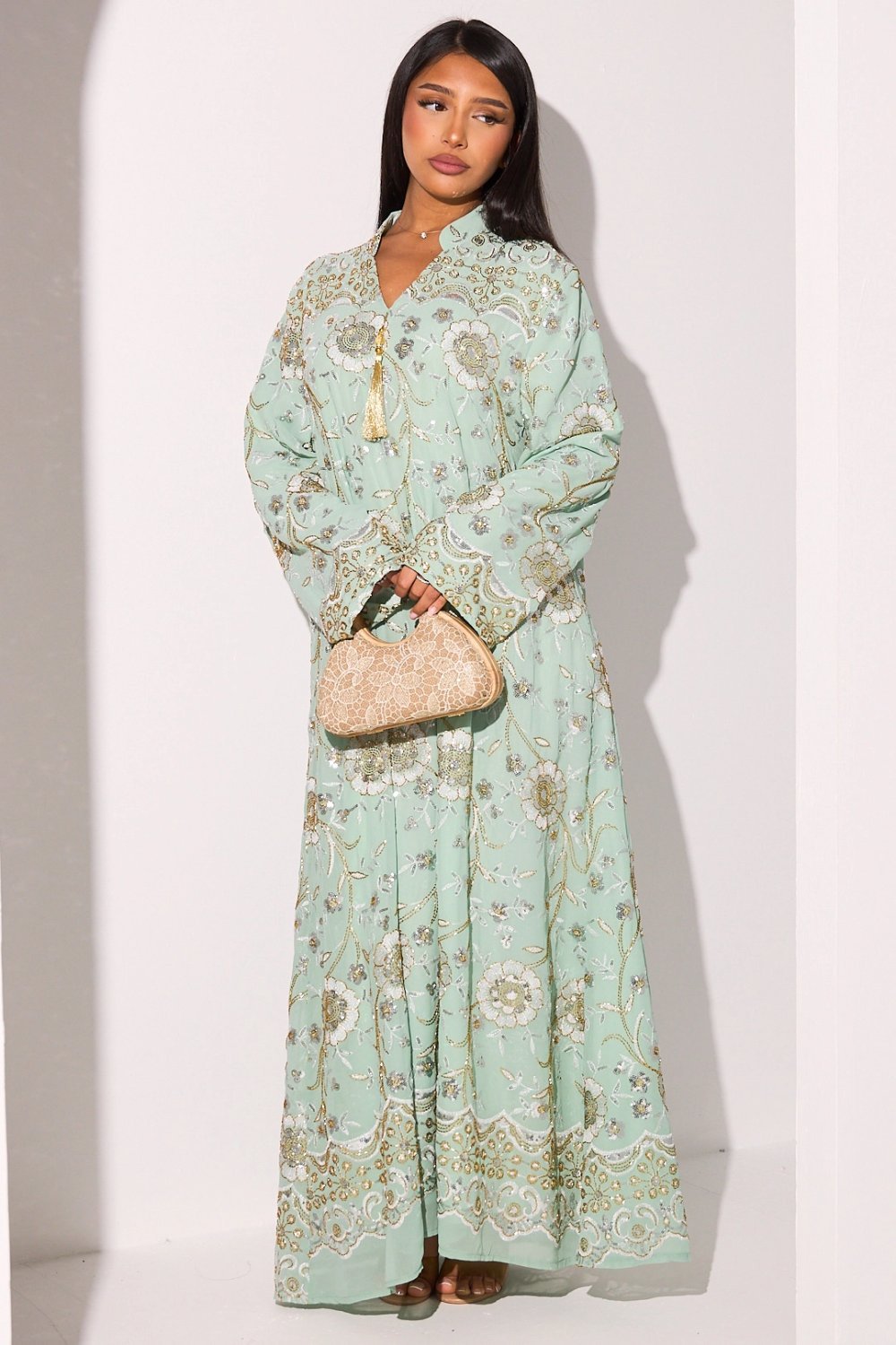 Abaya à fleurs perlées et sequins vert clair