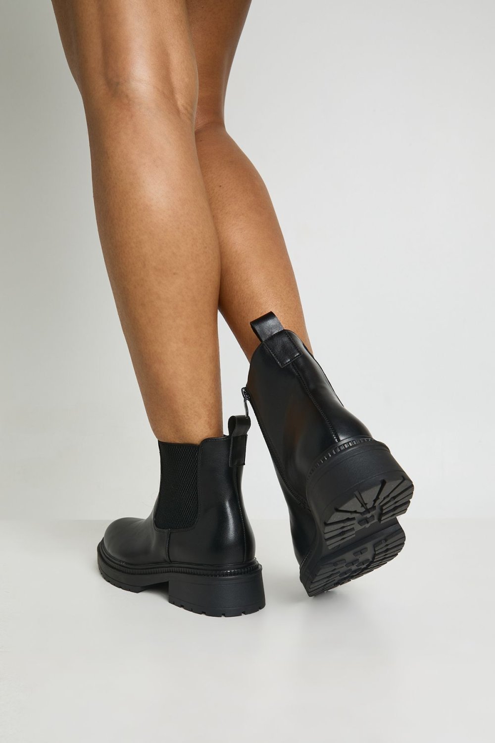 Bottines Chelsea f similicuir - Pied large