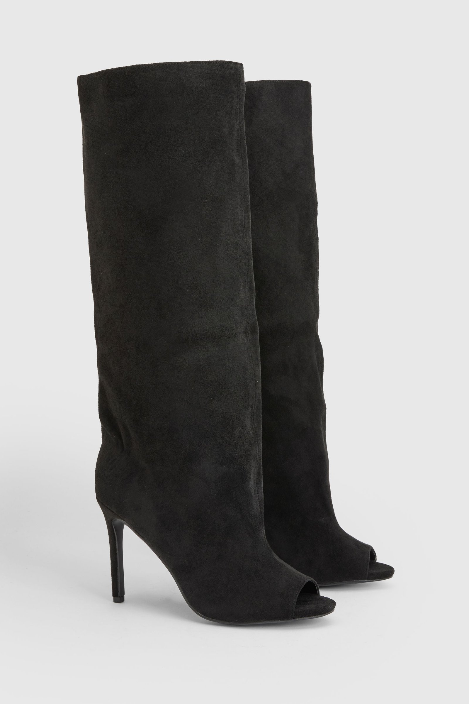 Bottes ta l'rokba slouchy b talon aiguille w bout m7lol