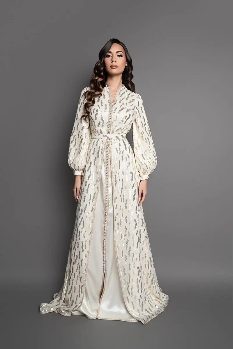 Caftan col cygne et manches bouffantes ivoire