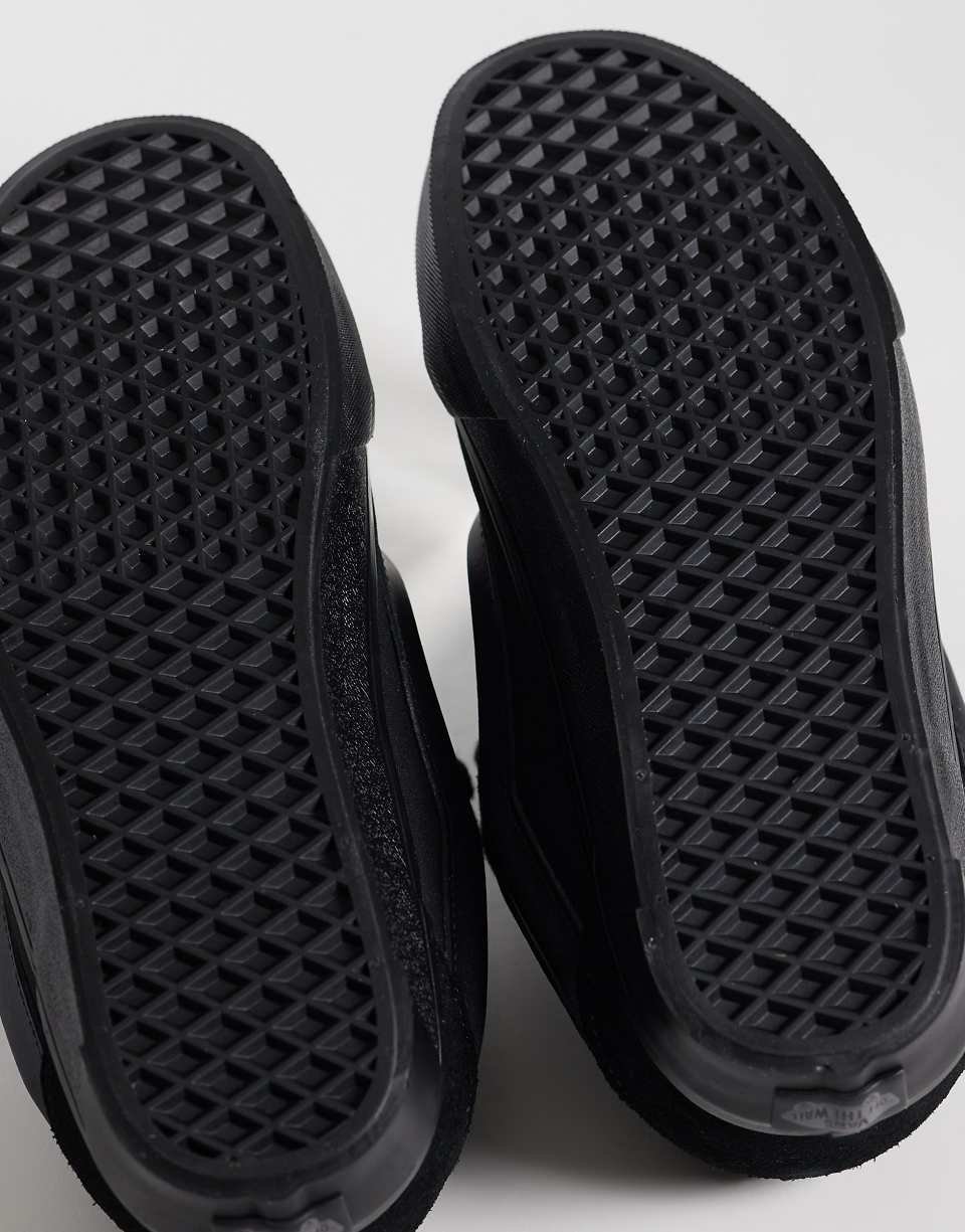 Knu Skool leather trainers in triple black