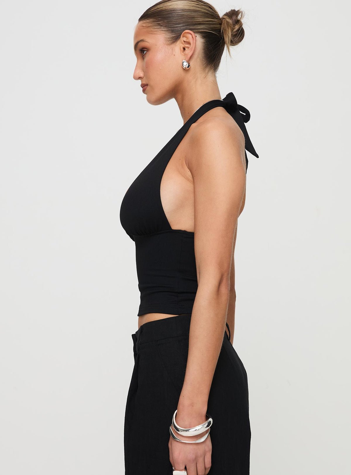 Crossover plunge halter top