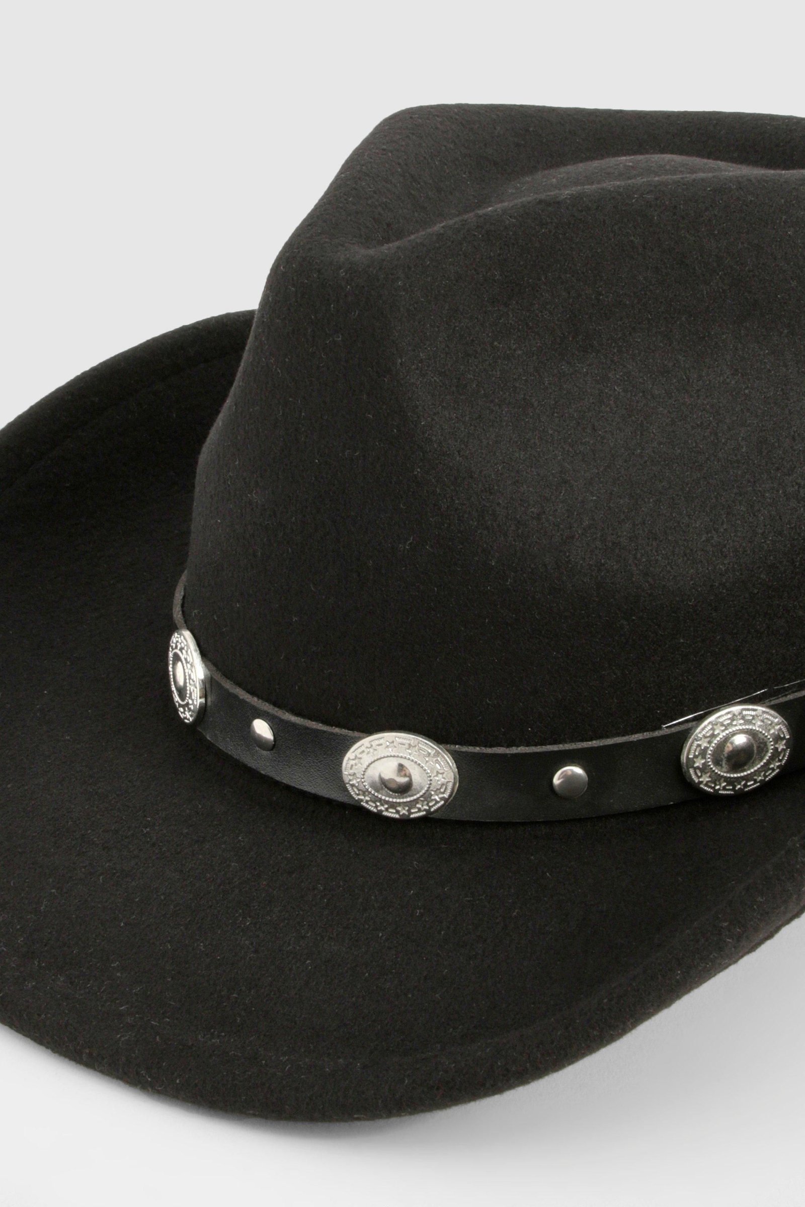 Studded felt cowboy hat