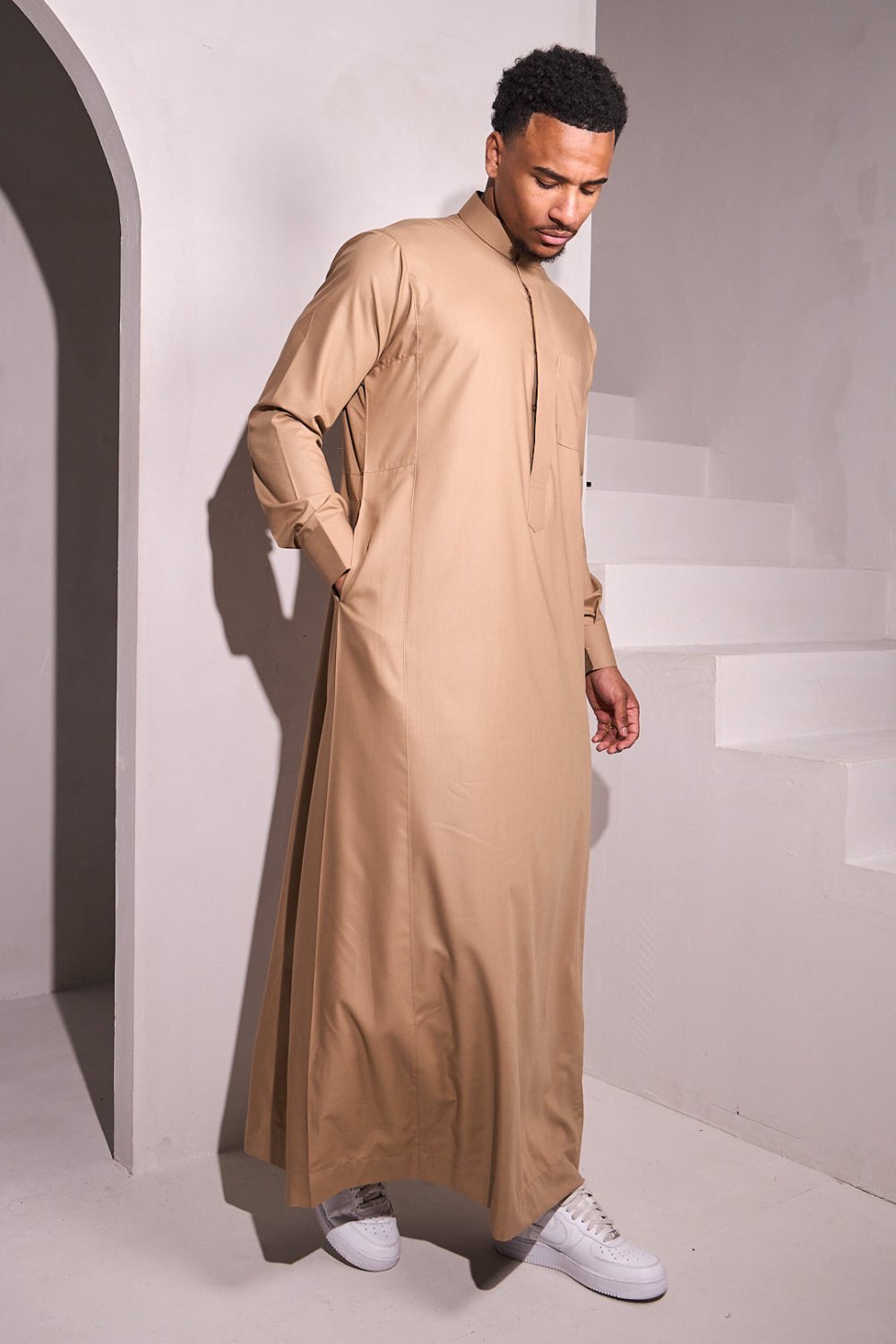 Dark beige straight qamis with chest pocket