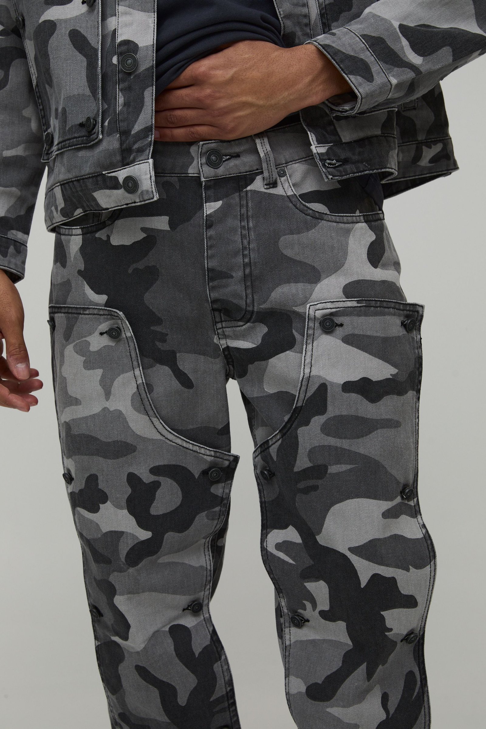 Jean camouflage à panneau de charpentier amovible, coupe droite empilée extrême