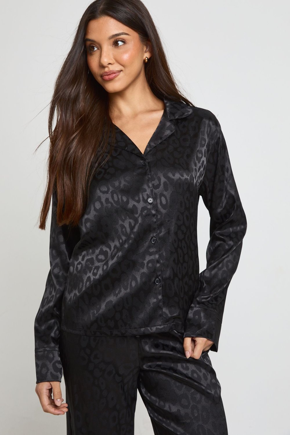 Pyjama chemise w sarwal f satin jacquard