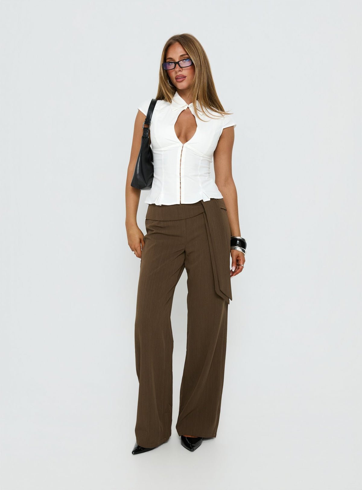 Collared cut-out top with petal sleeves