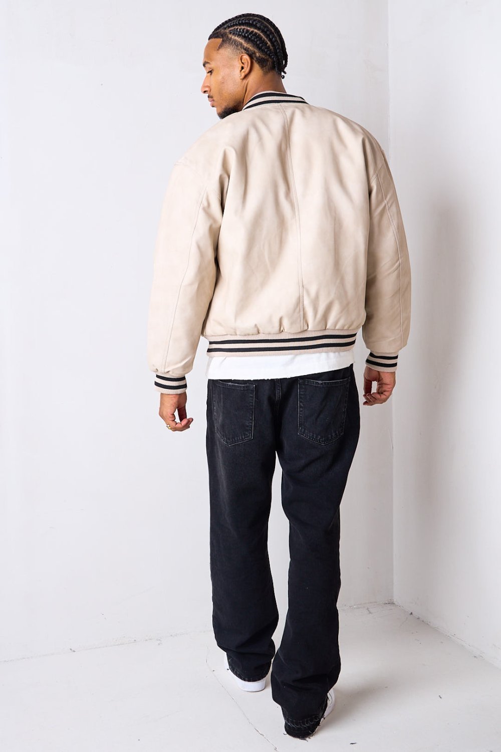 Bomber en simili cuir à col rond beige