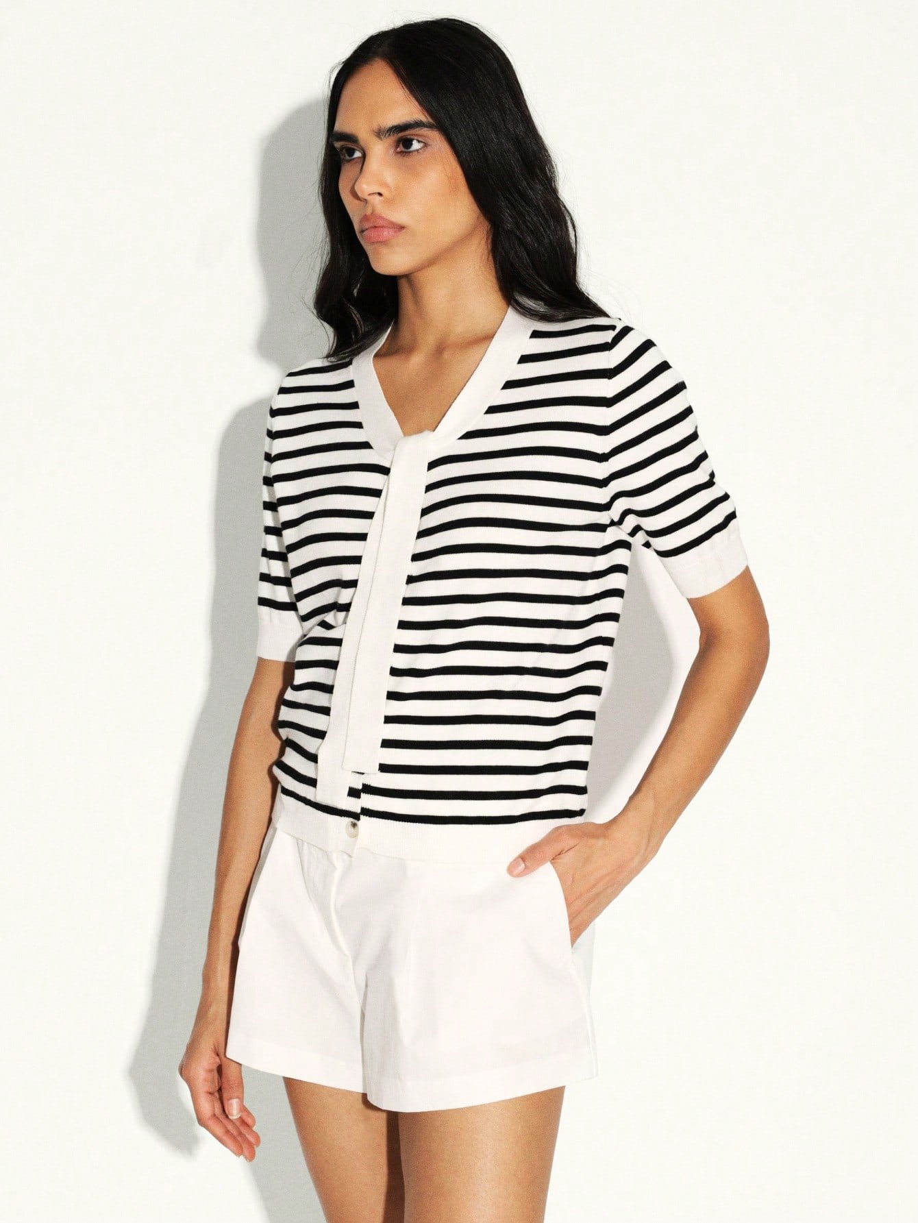Cardigan rayé boutonné à col en V