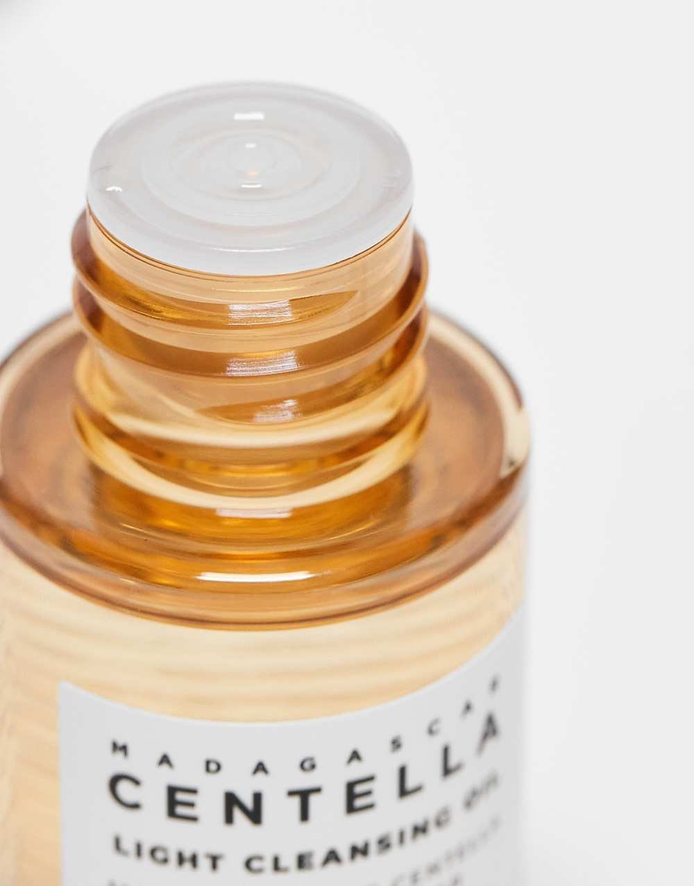 Light cleansing oil Madagascar Centella - 30 ml
