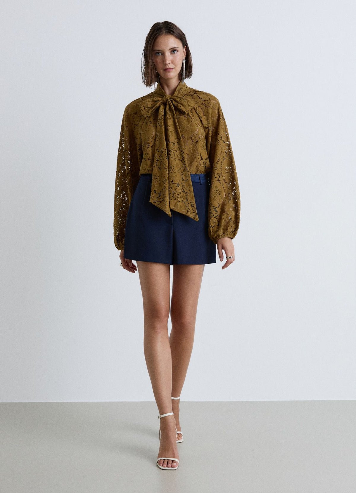 Tailored shorts with satin stripe