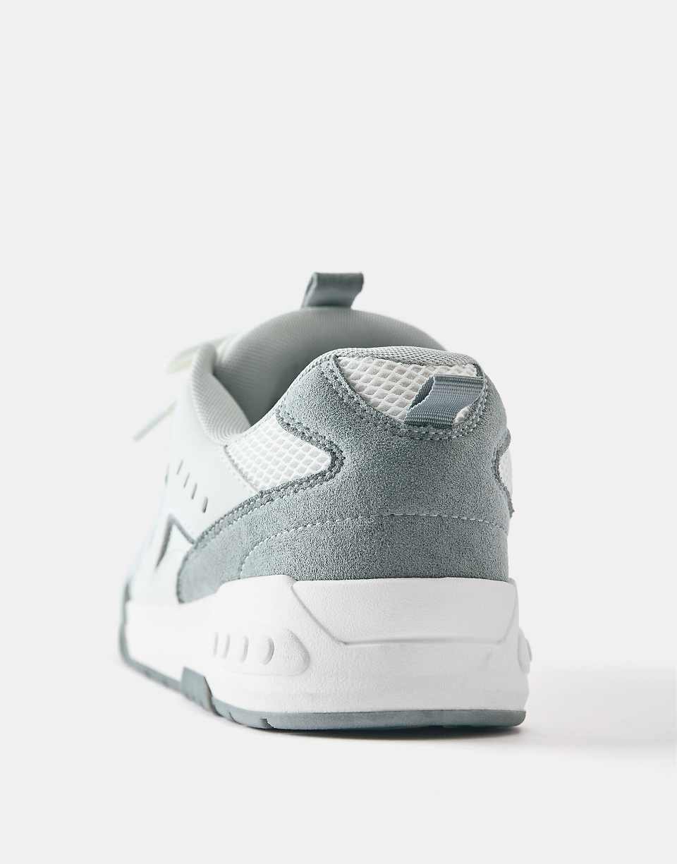 Baskets skate byed
