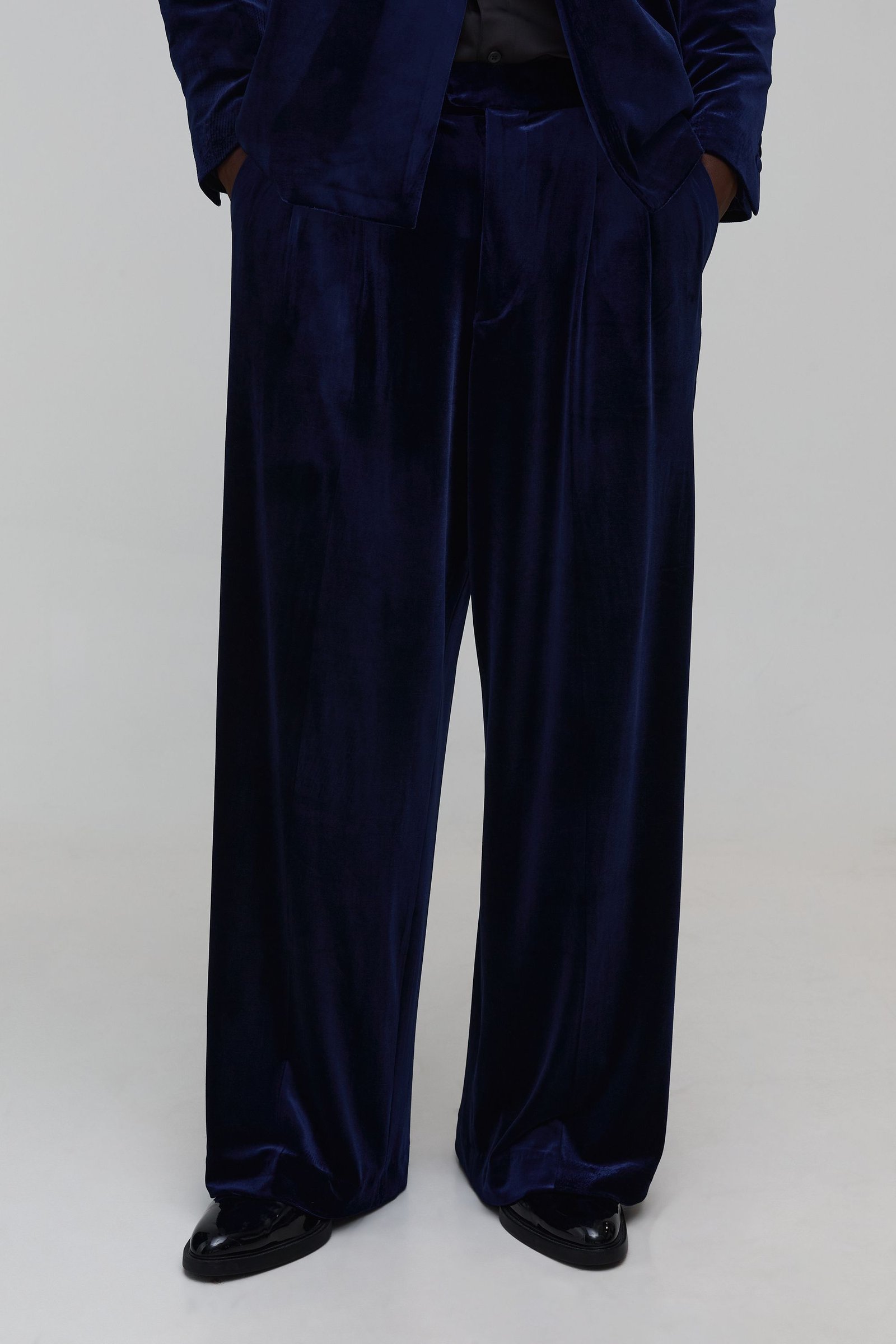 Pantalon de costume large en velours velouté