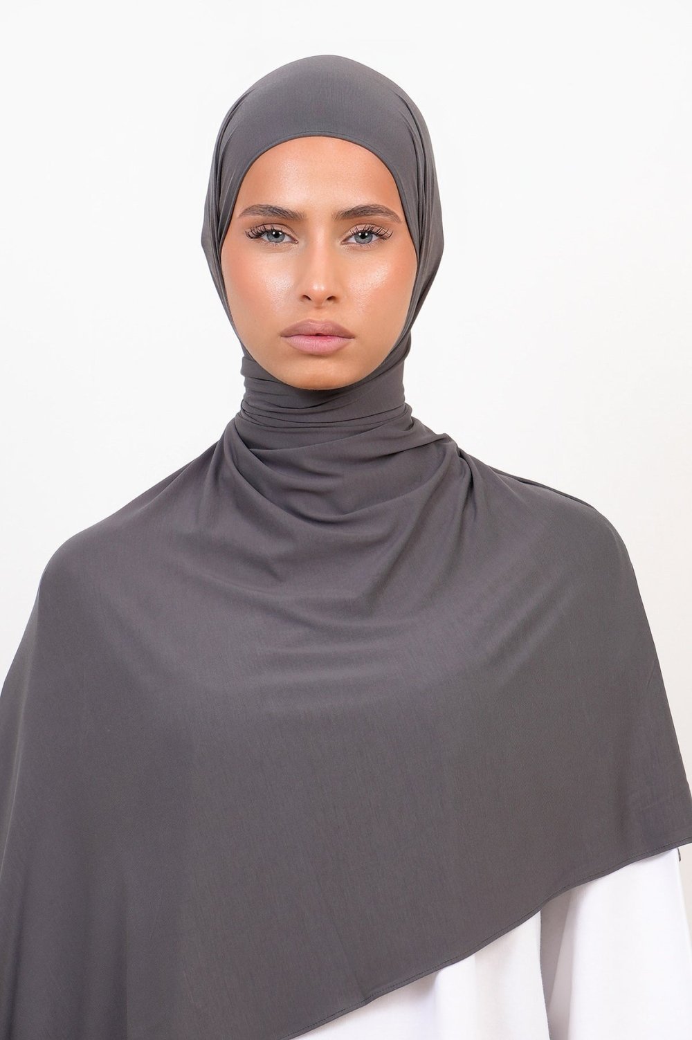 Bamboo jersey hijab - Dark grey