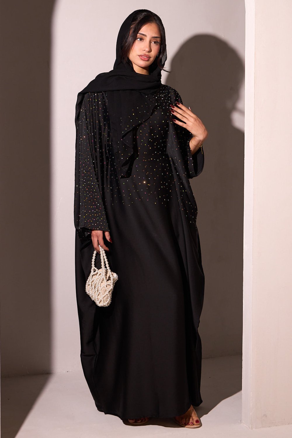 Abaya satinée b strass mlwnin w voile k7la