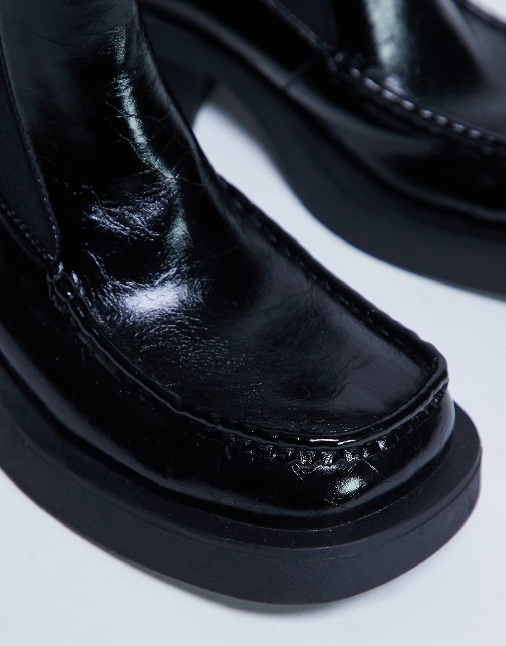 Bottines Chelsea b bout pointu k7lin