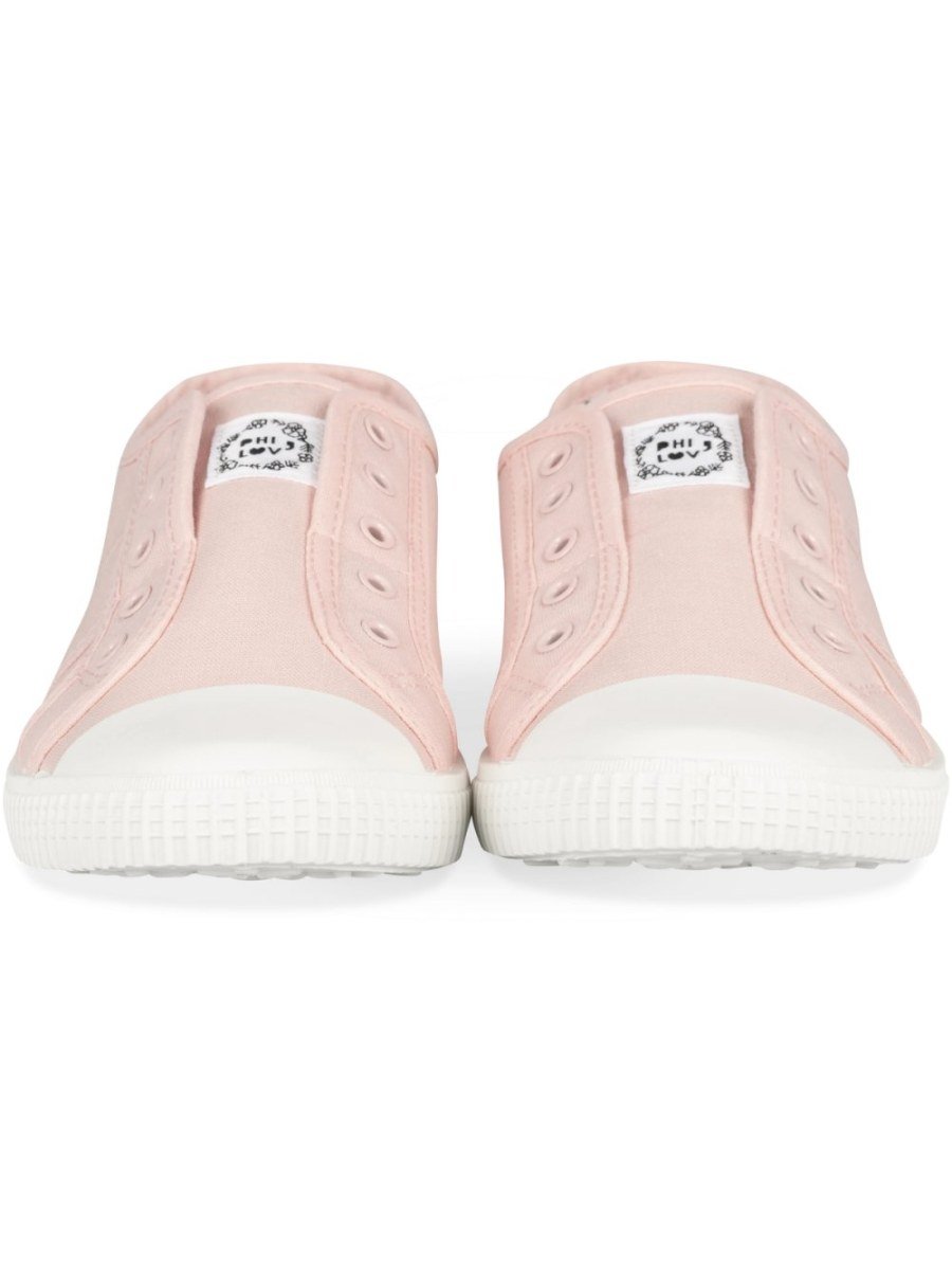 Baskets bla lacets bout byed wardi