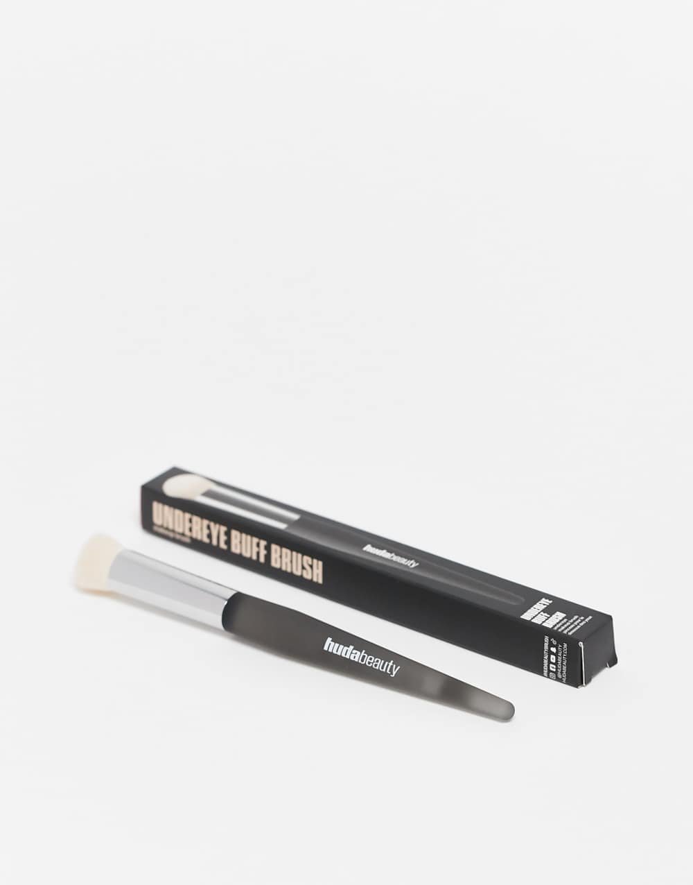 Domed concealer brush