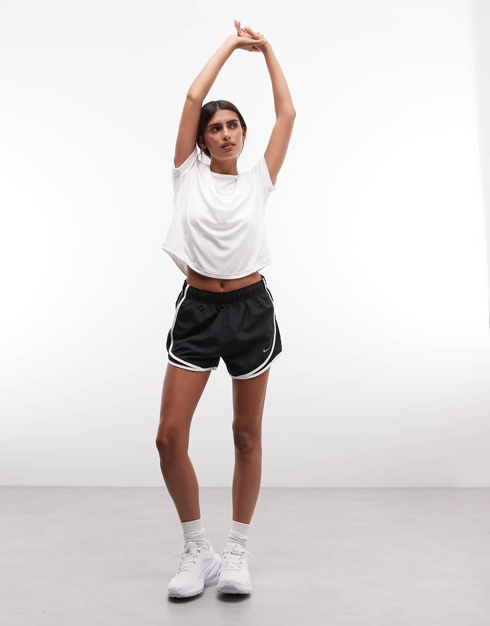 شورت 3 إنش Dri-FIT بخصر متوسط الارتفاع