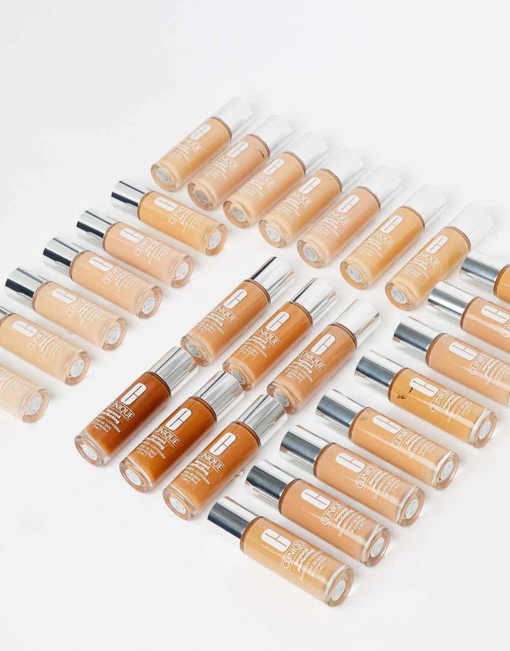 2-in-1 foundation and concealer Beyond Perfecting