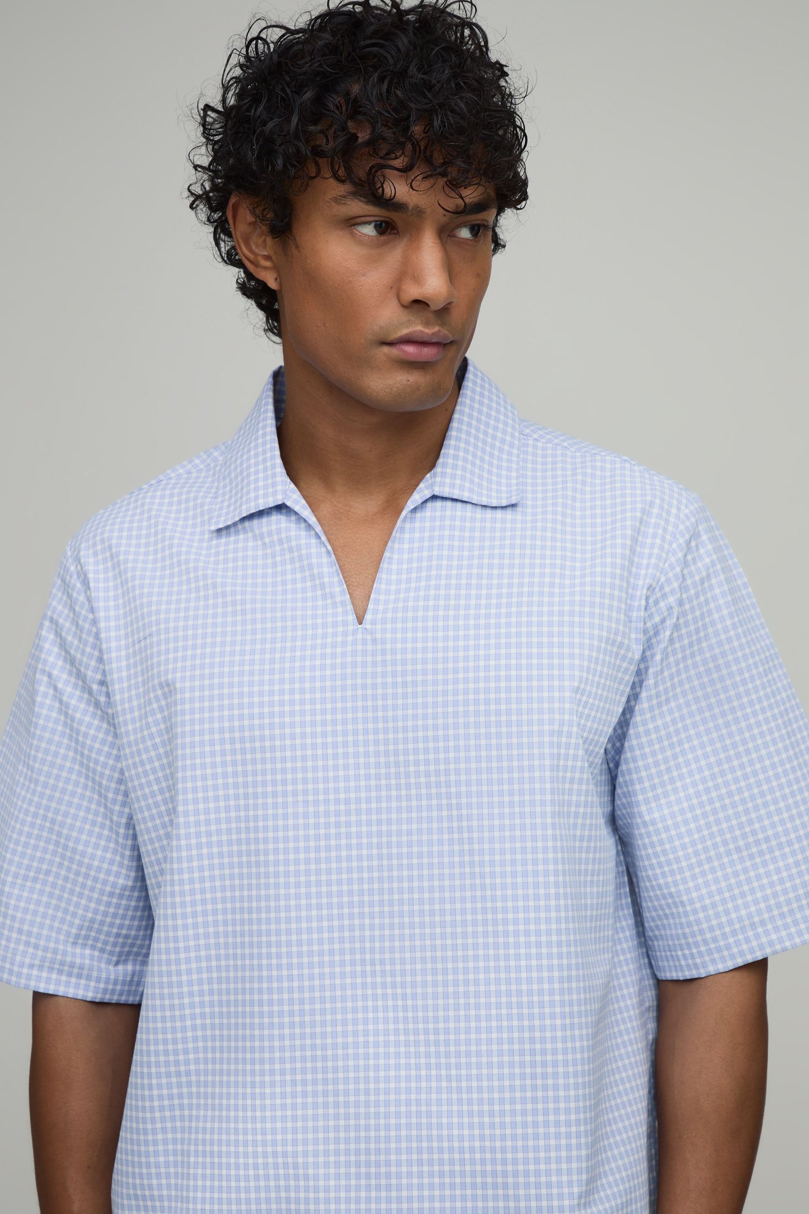 Oversized Boxy Fit V-Neck Check Poplin Polo