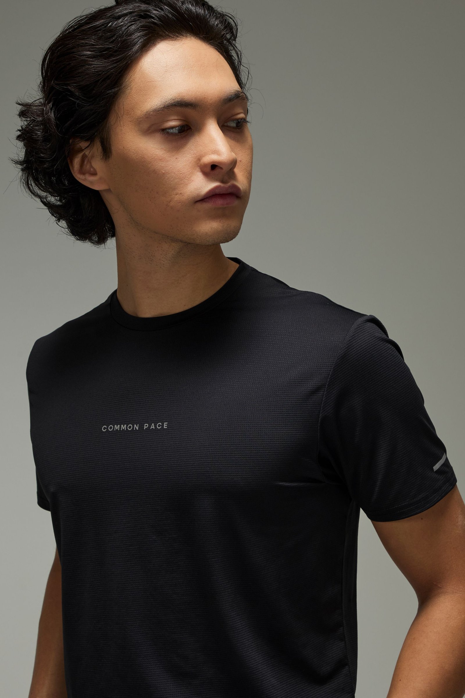T-shirt dyal jri Common Pace coupe regular