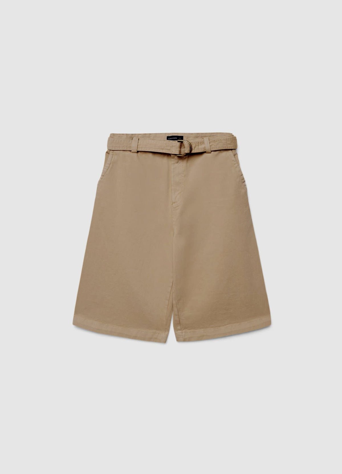 Bermuda shorts with matching belt