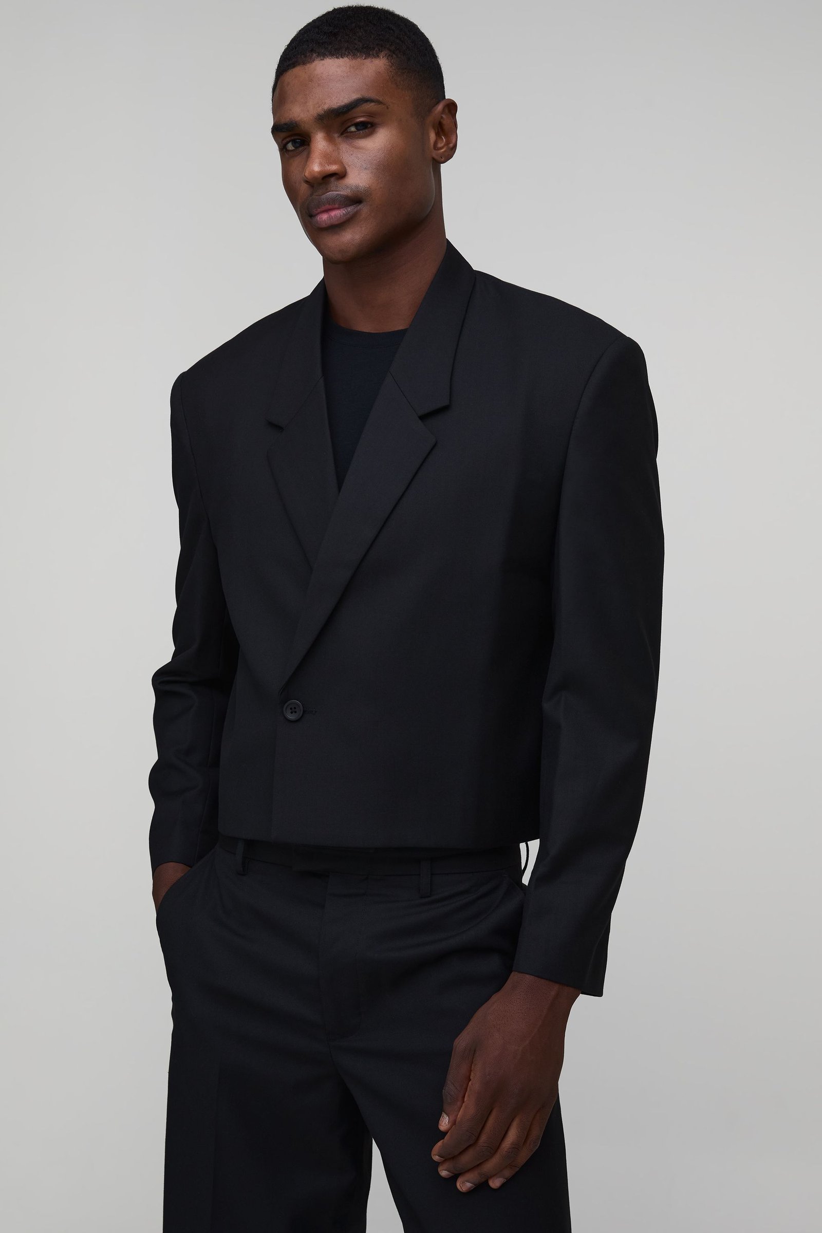 Veste de costume croisée oversize courte