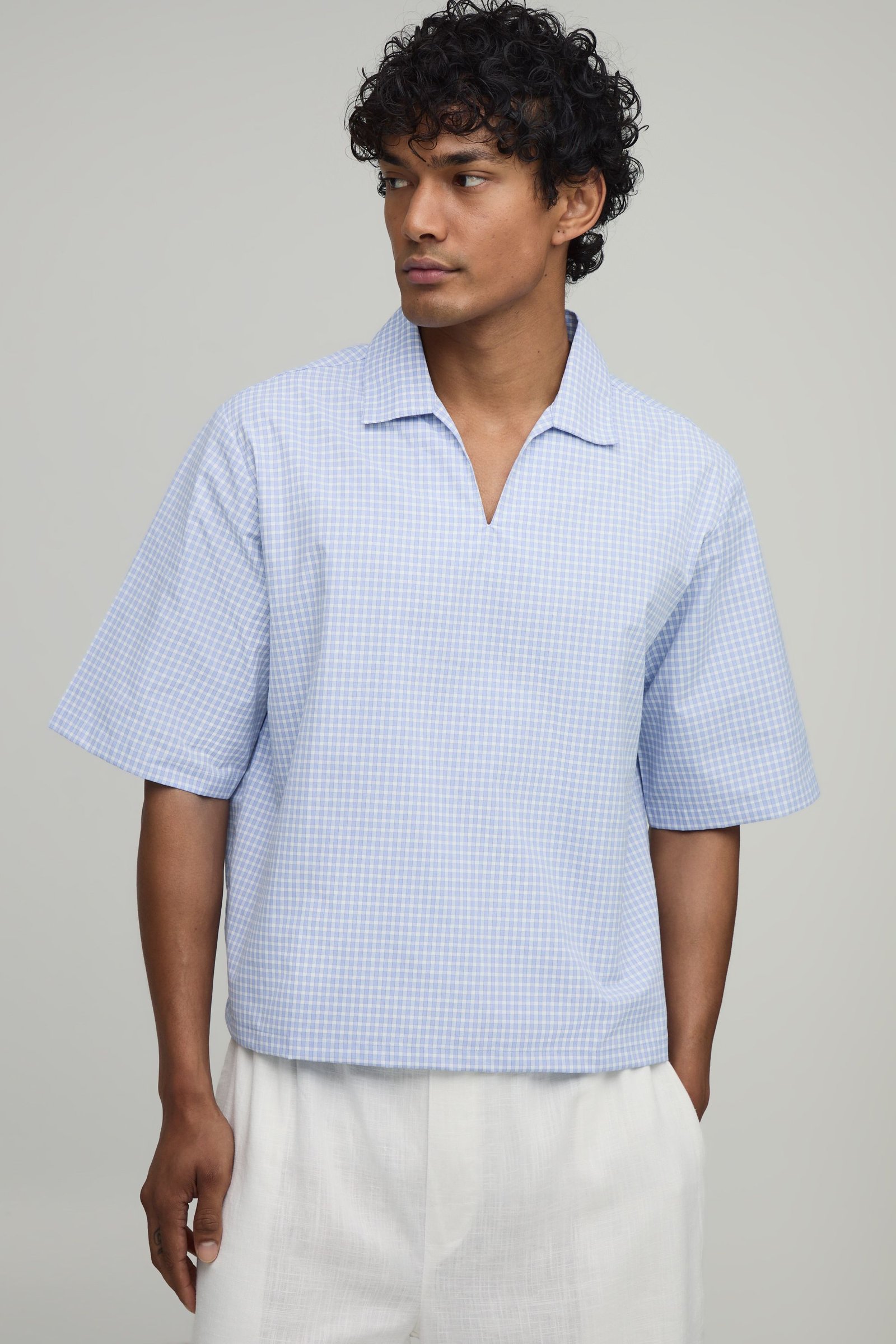 Oversized Boxy Fit V-Neck Check Poplin Polo