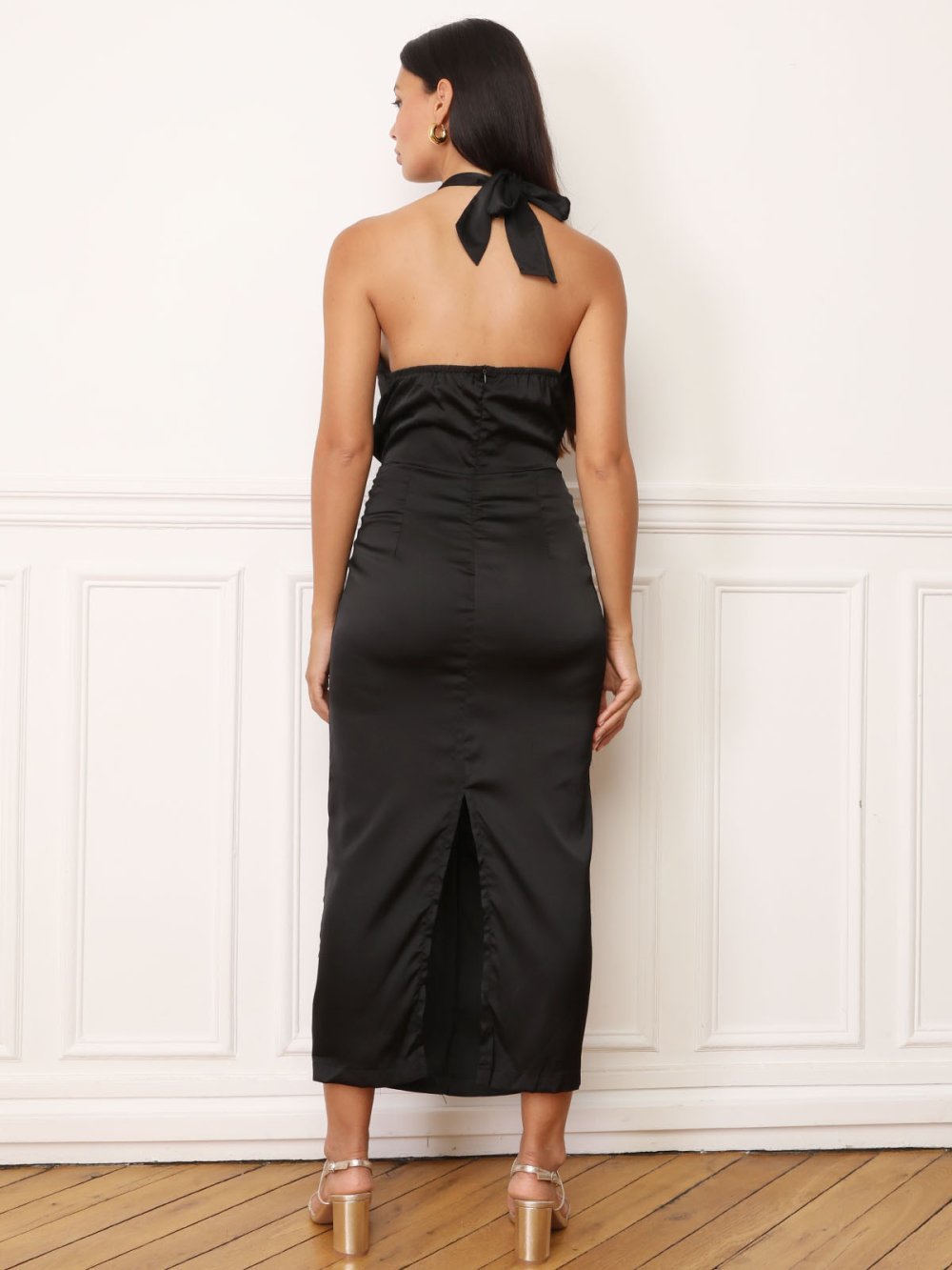 Robe satin mfroncée b col m3qoud k7la