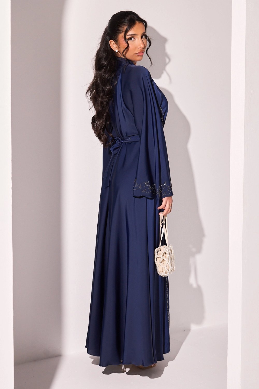 Abaya manches évasées à strass vagues bleu foncé