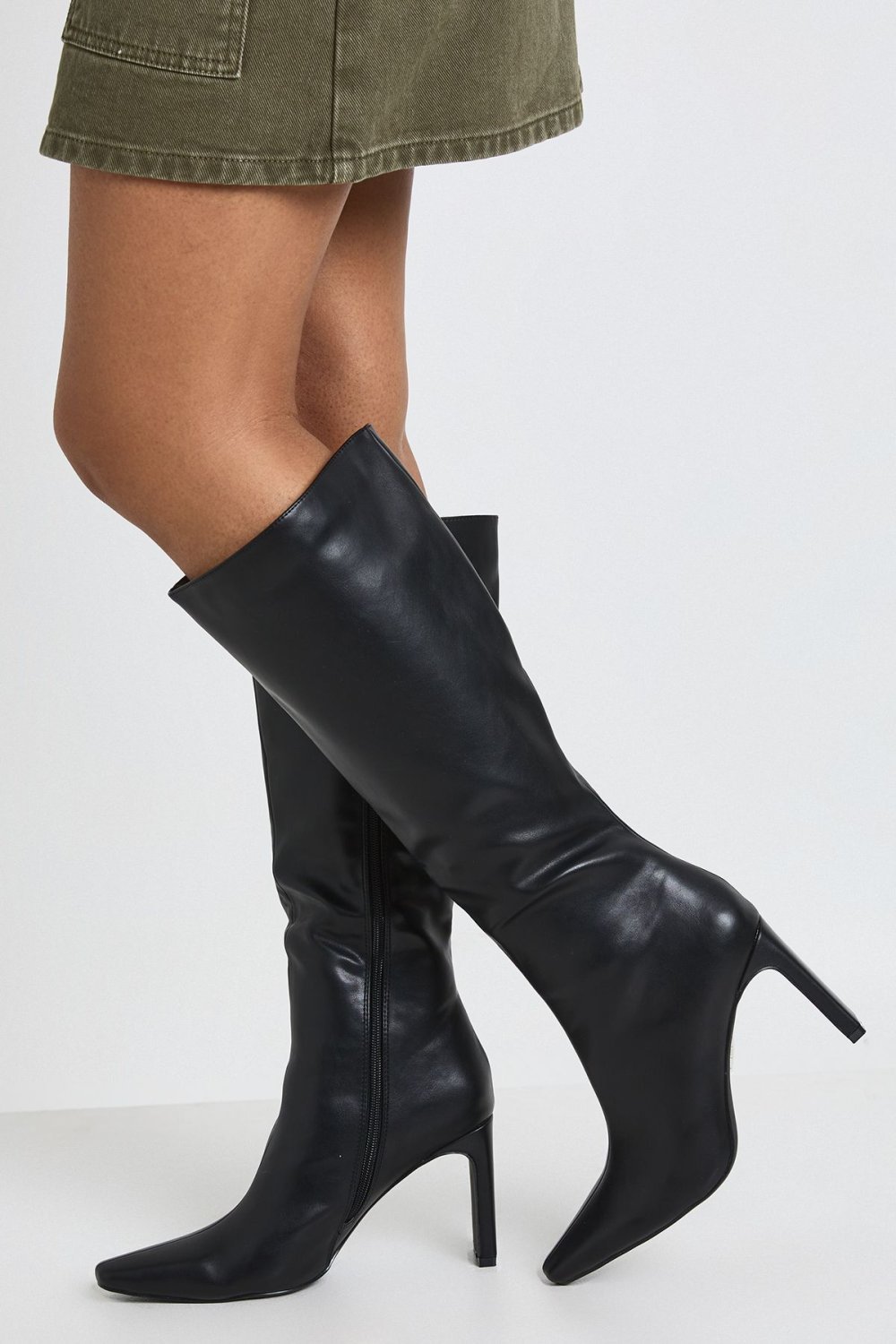 Bottes twal plats b bout pointu