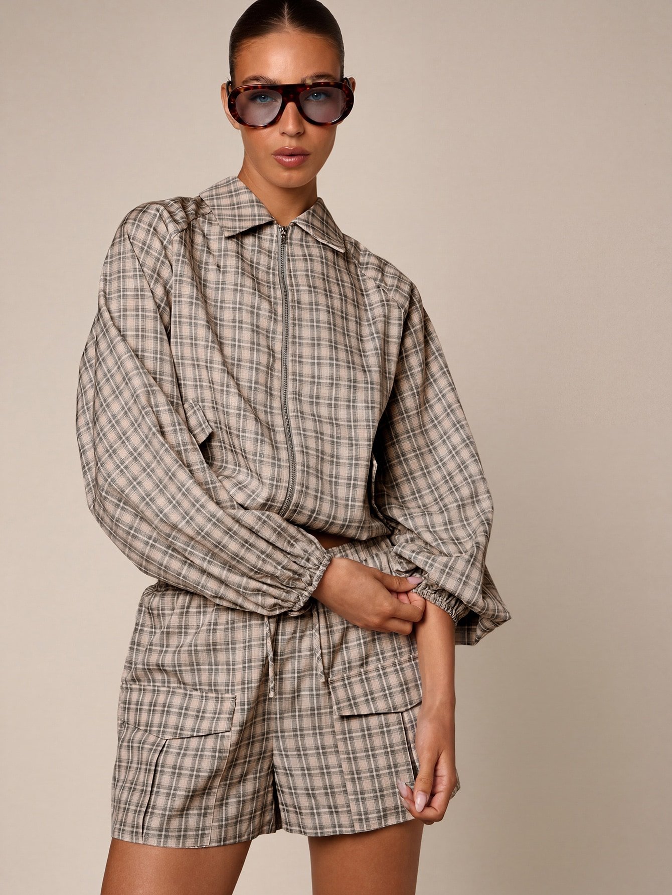 Oversized cropped check zip jacket