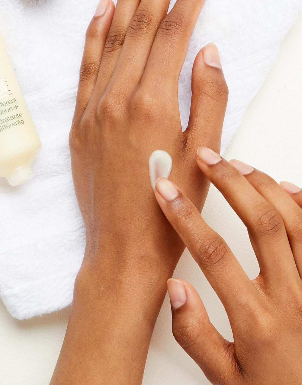 Dramatically Different moisturizing lotion - 50 ml