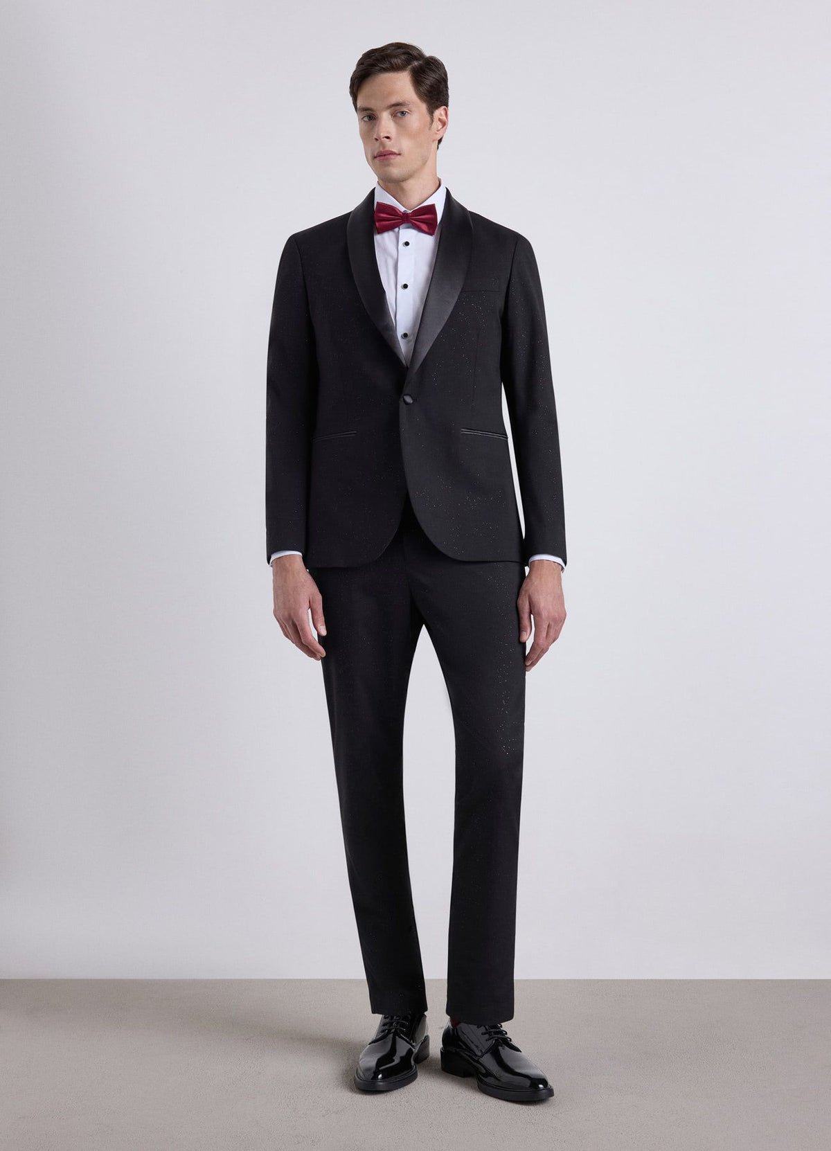 Shimmer-effect smart trousers