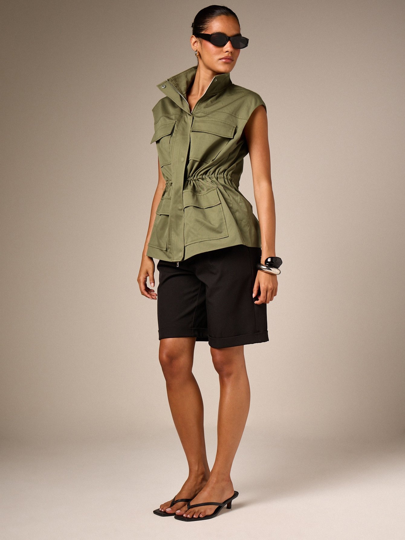 Gilet utilitaire oversize à col montant zippé