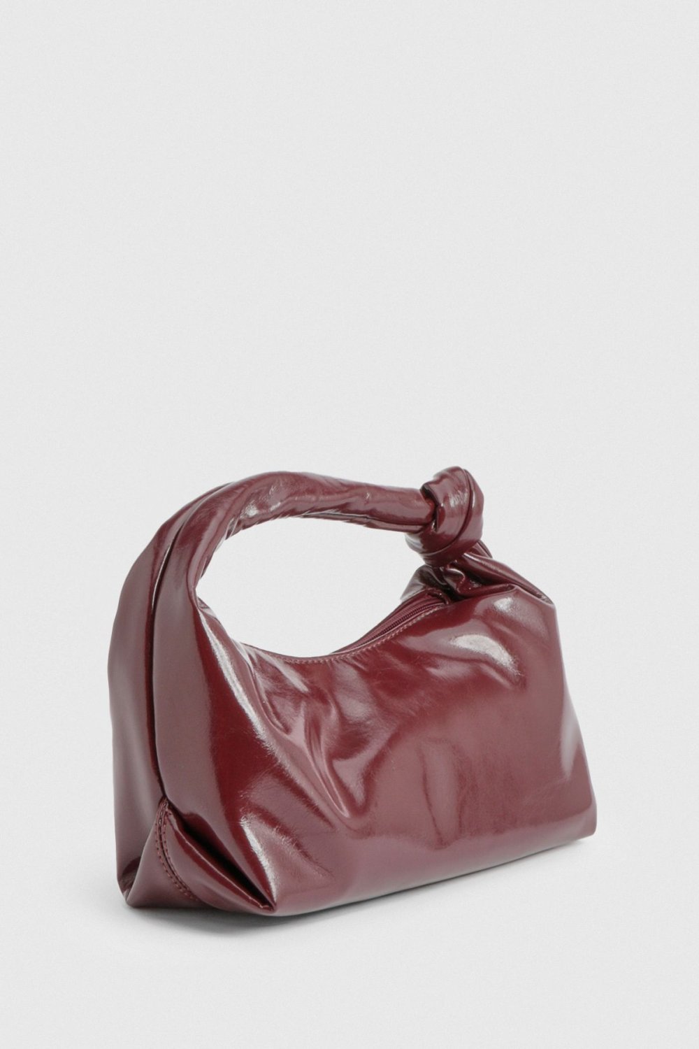 Grab bag with knot handle