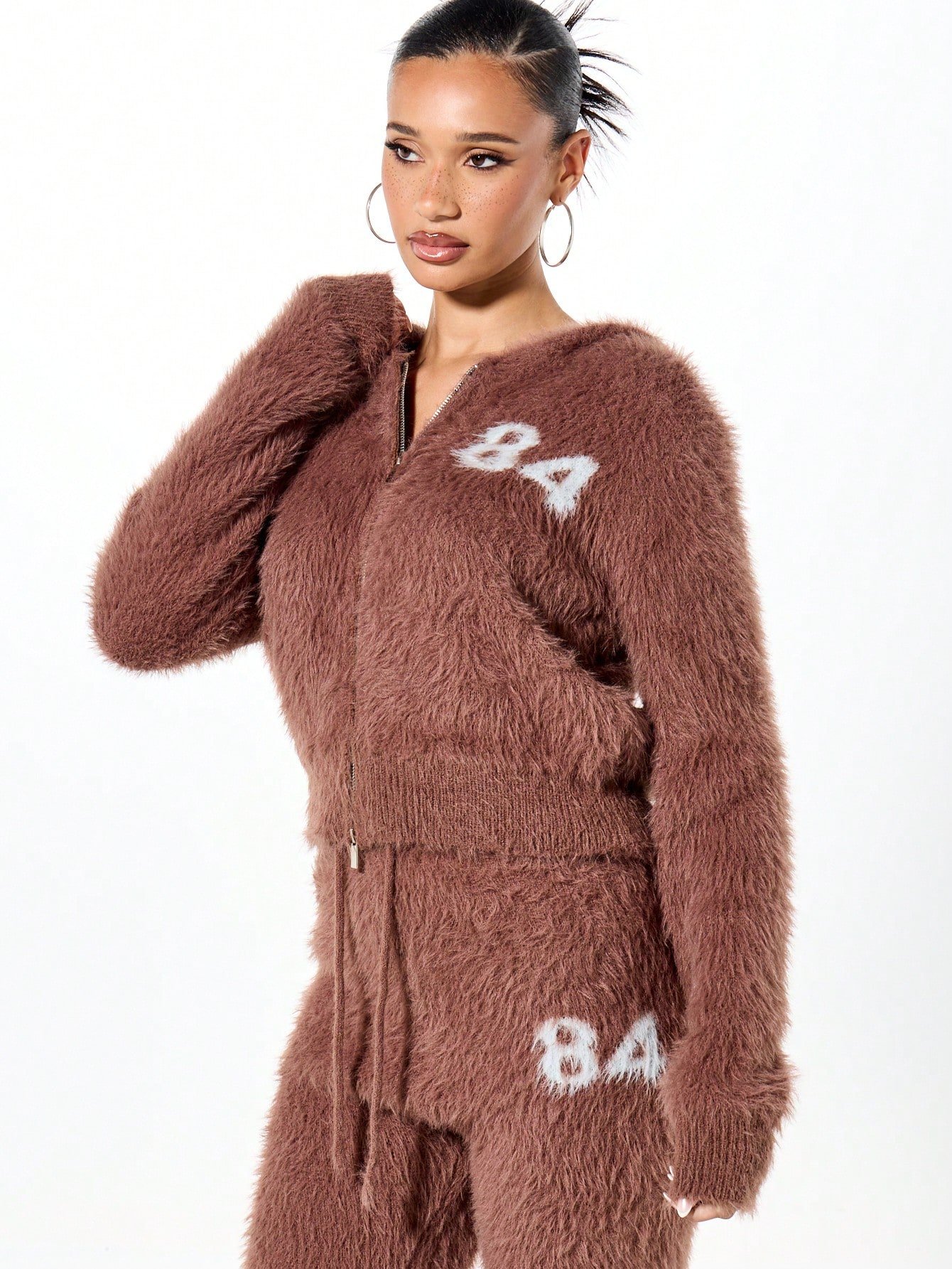 Cardigan à capuche zippé court en tricot moelleux