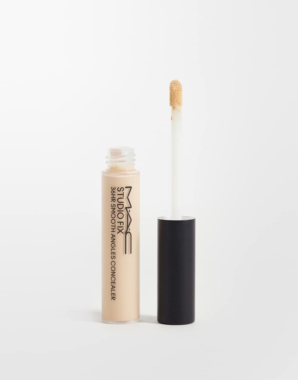 36-hour waterproof concealer Studio Fix