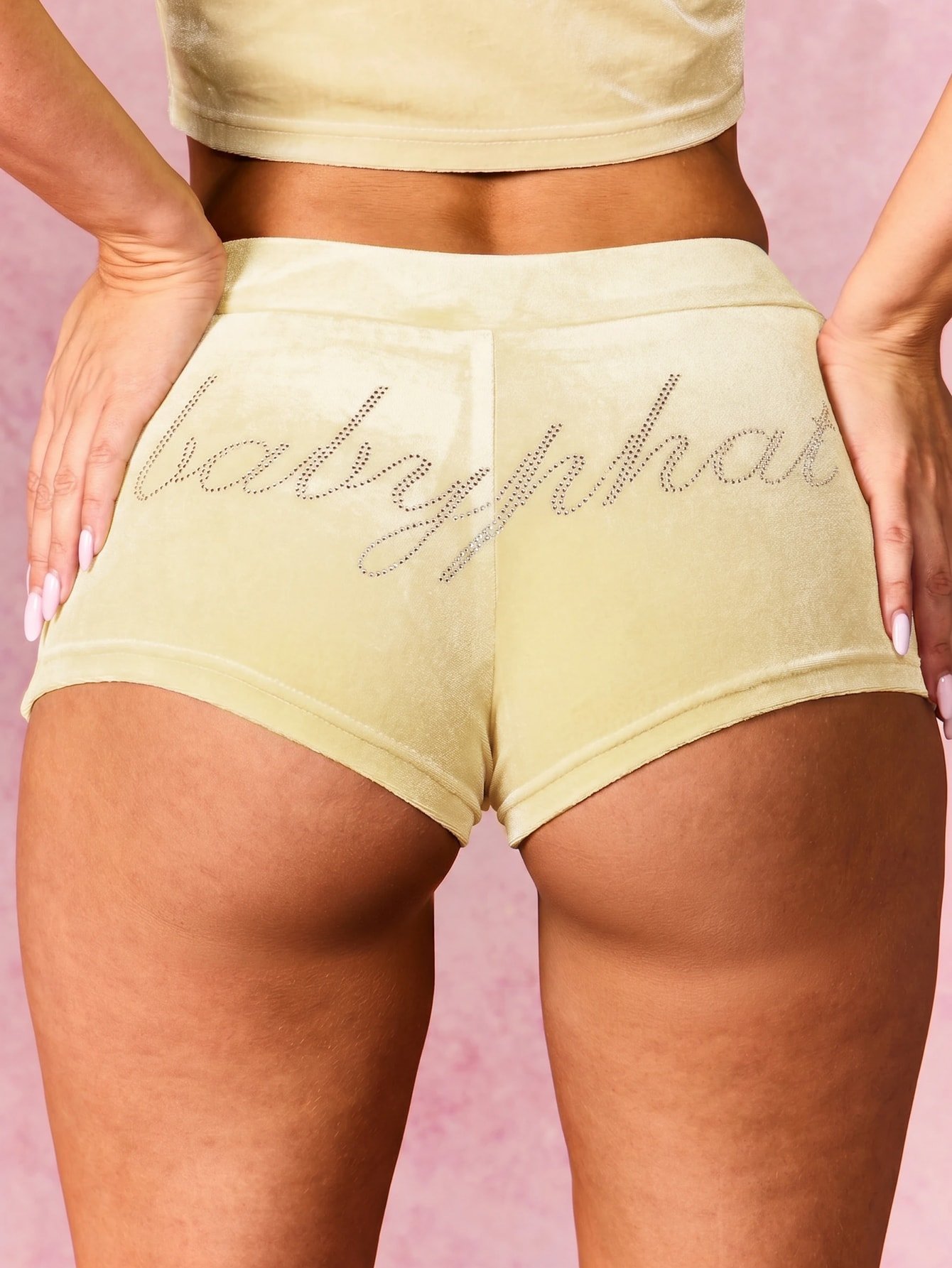 Mini Short En Velours Avec Détail Logo En Strass Et Taille À Cordon De Serrage Style