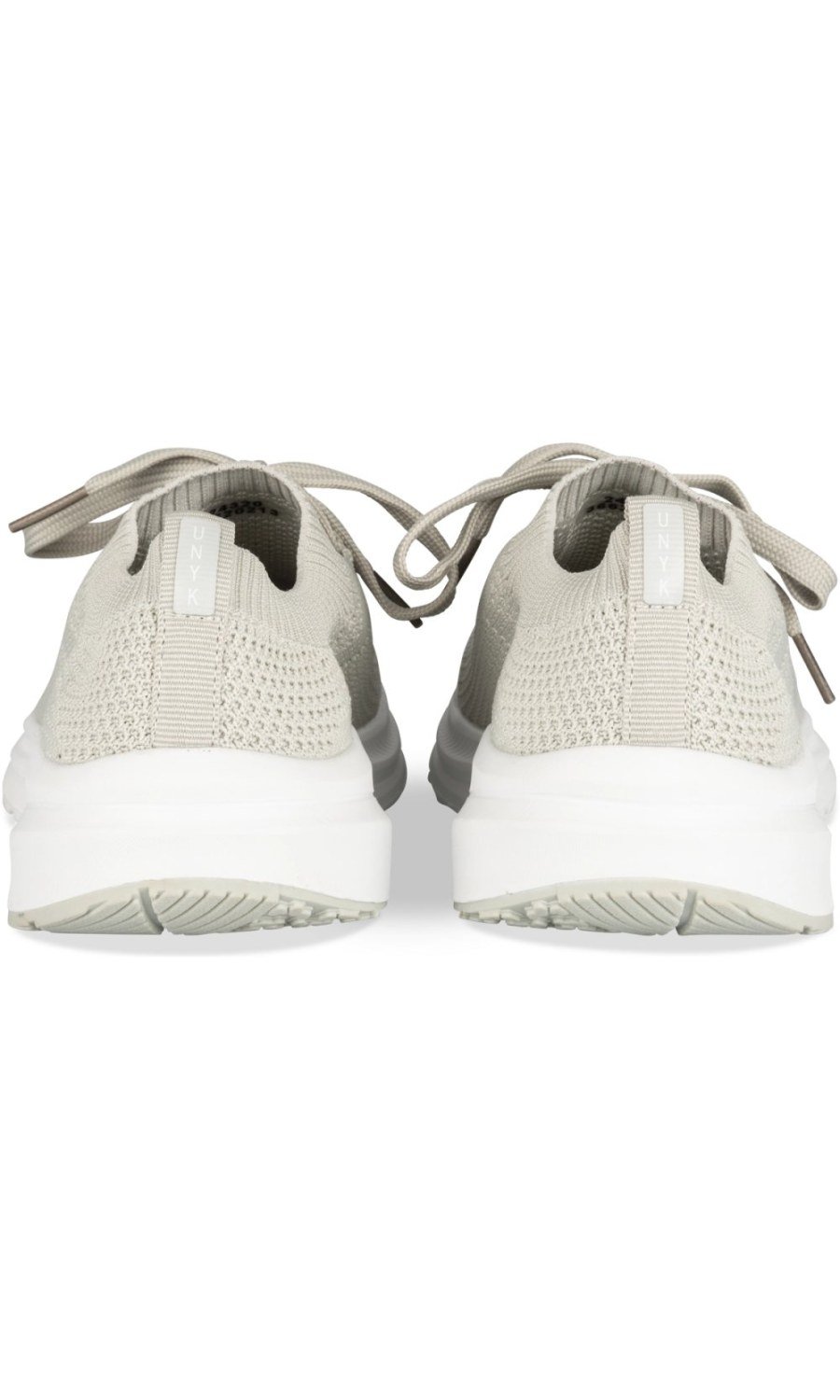 Baskets b maille w semelle ghlida rmadi