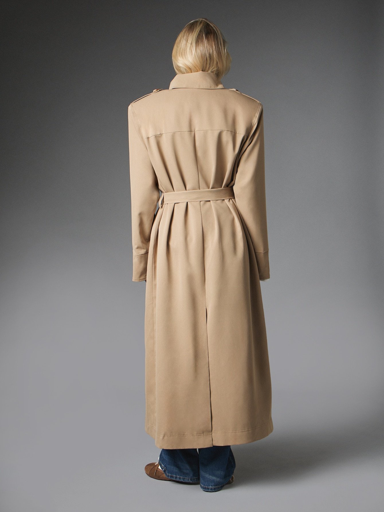Trench oversize croisé b ceinture