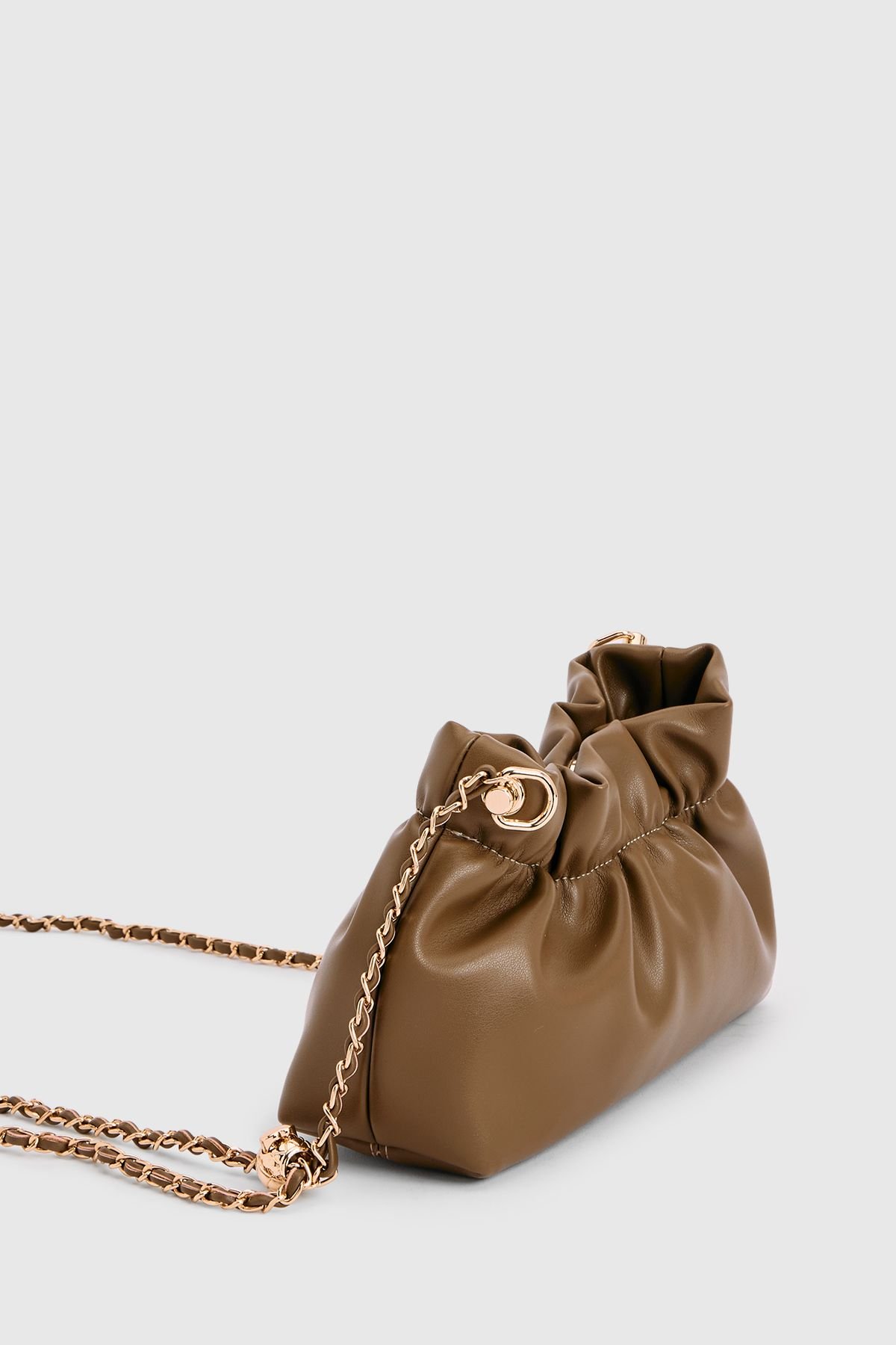 Ruched chain crossbody bag