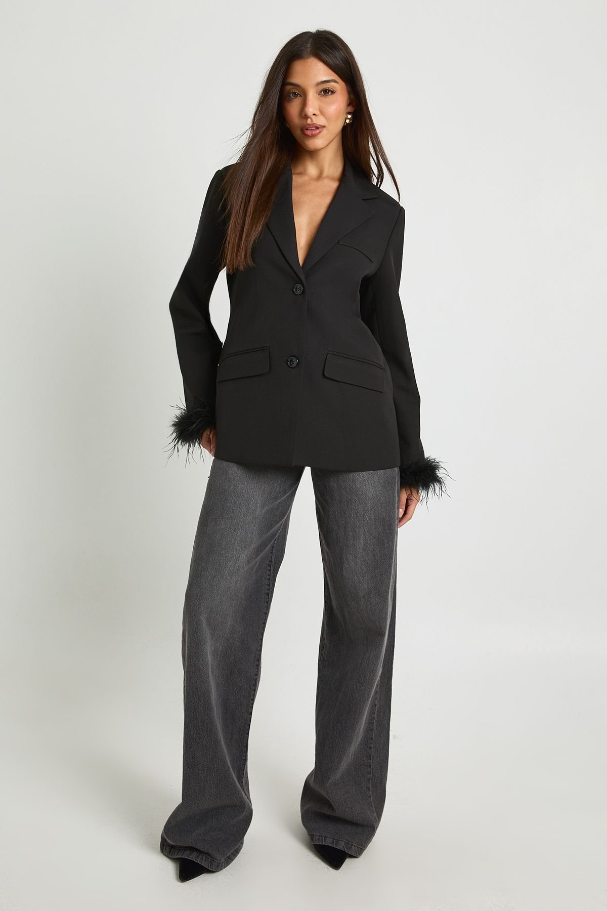 Blazer oversize à poignets en plumes